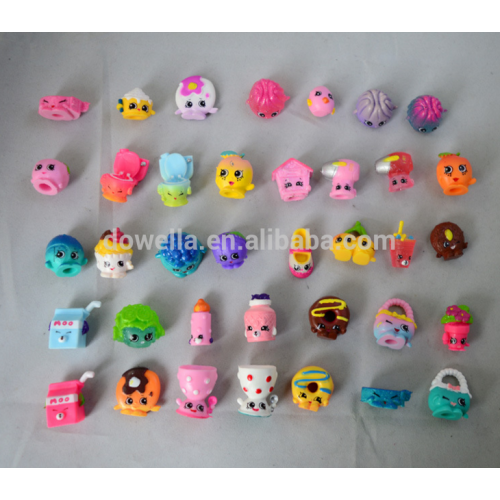Collectible plastic Small Shop kin figure pencil topper